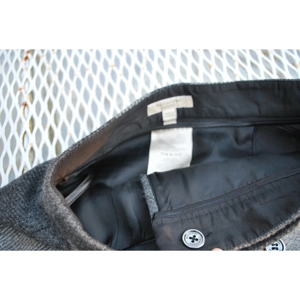 NWOT $695 Burberry London Gray Nova Check Plaid Wool Mini Skirt US-8 UK-10 small